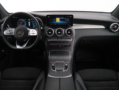 Mercedes-Benz GLC - 2022