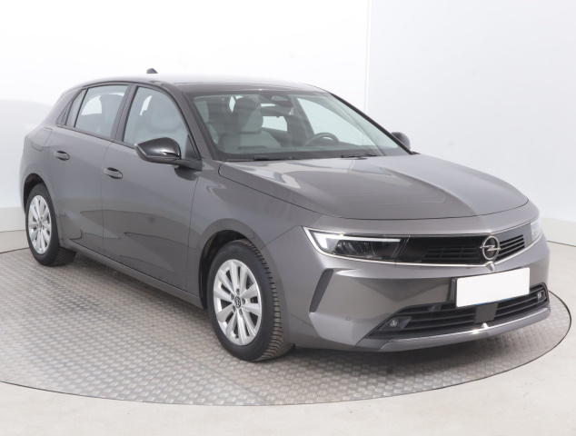 Opel Astra 2023