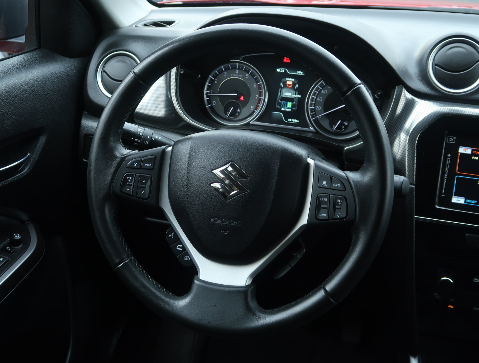 Suzuki Vitara - 2023