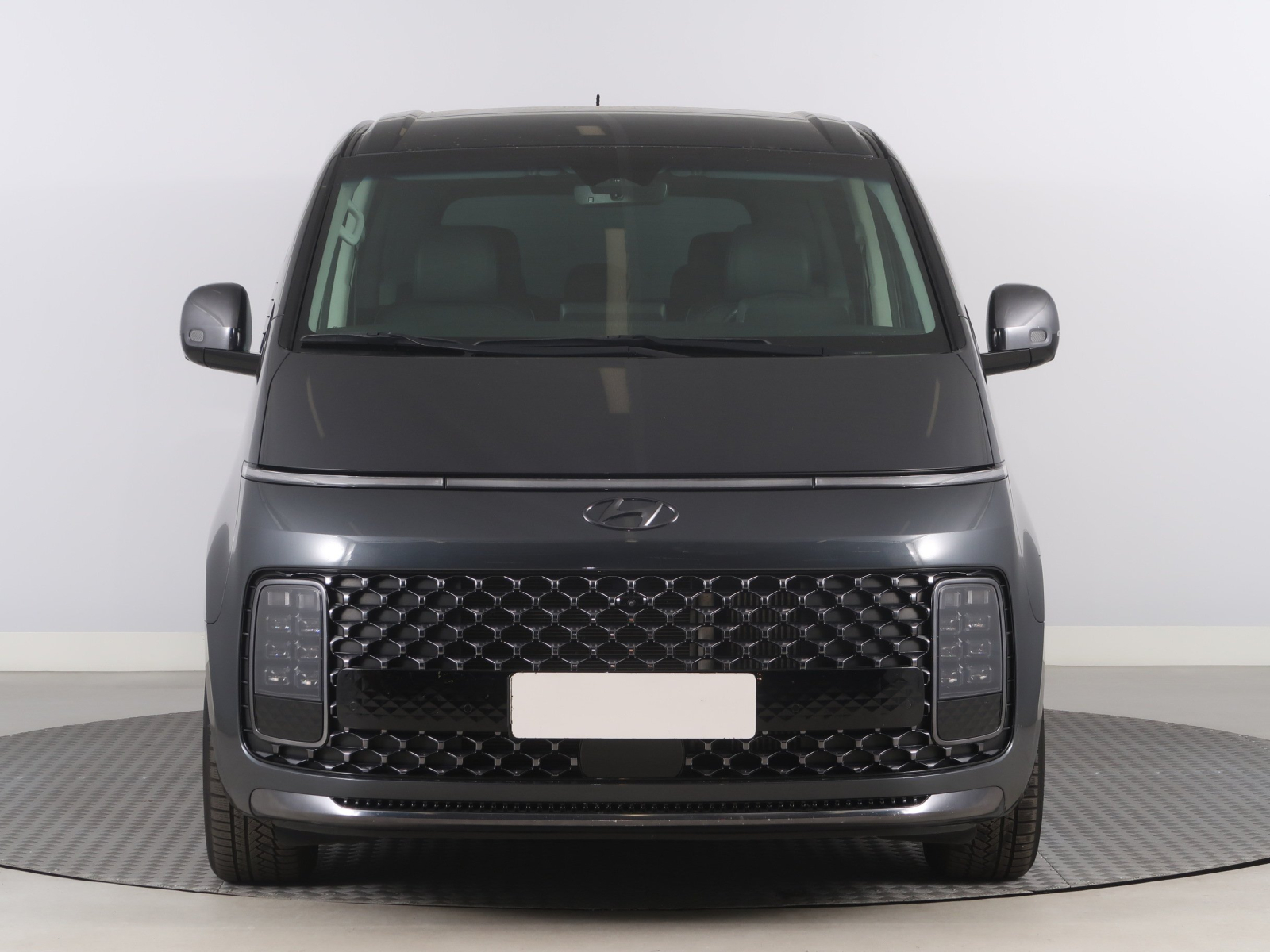 Hyundai Staria - 2022