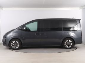 Hyundai Staria - 2022