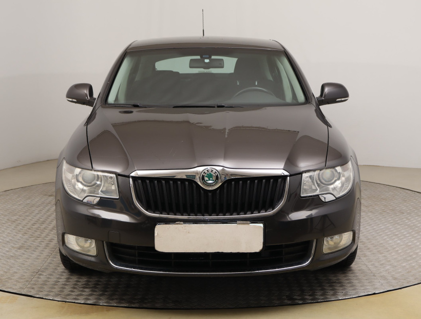 Škoda Superb, 2009