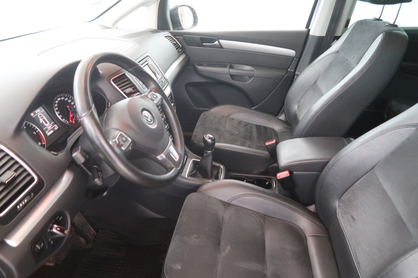 Volkswagen Sharan, 2013
