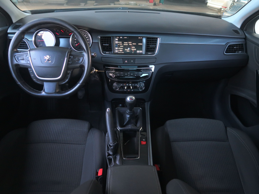 Peugeot 508, 2015