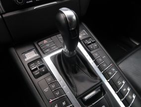 Porsche Macan - 2017