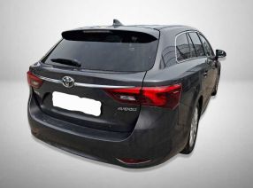 Toyota Avensis - 2016