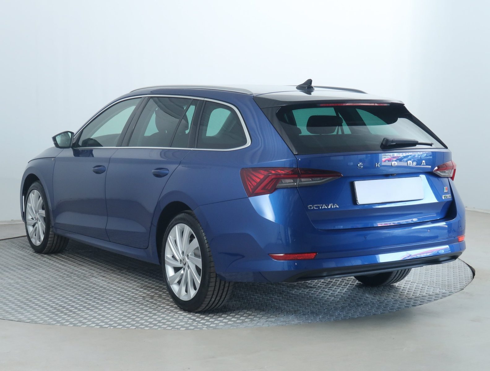 Škoda Octavia - 2024