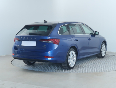 Škoda Octavia - 2024