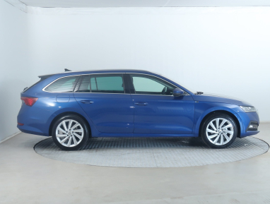 Škoda Octavia - 2024