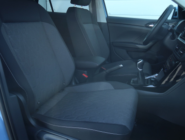 Volkswagen T-Cross - 2025
