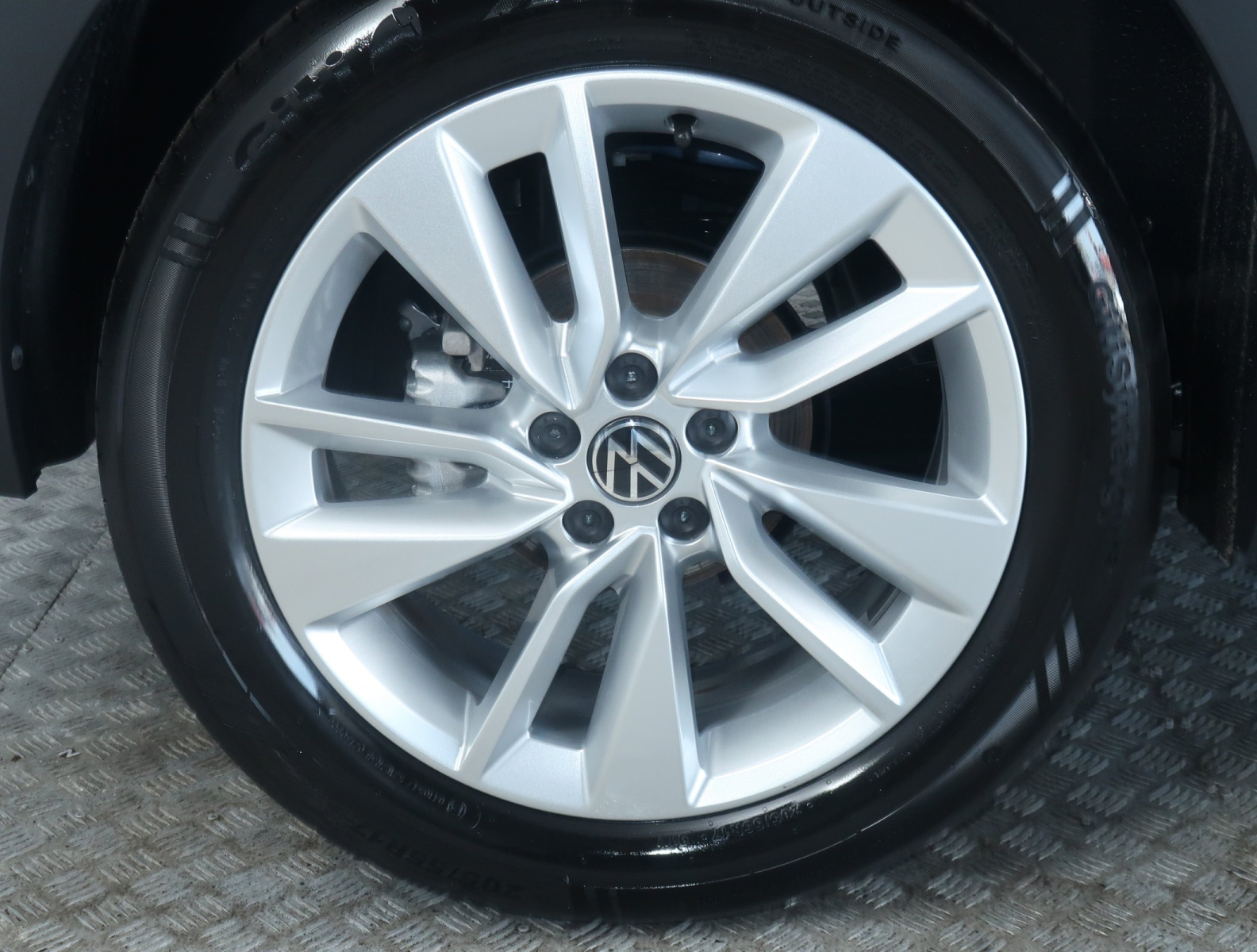 Volkswagen T-Cross - 2025
