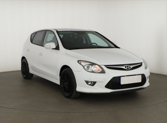 Hyundai i30 2011