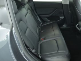 Tesla Model Y - 2022