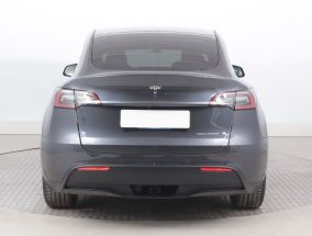 Tesla Model Y - 2022