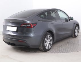Tesla Model Y - 2022