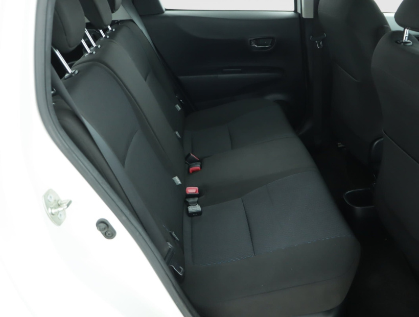 Toyota Yaris, 2012