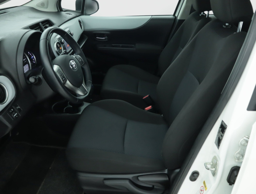 Toyota Yaris, 2012