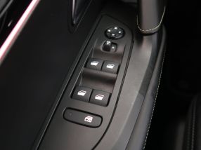 Peugeot e-2008 - 2020