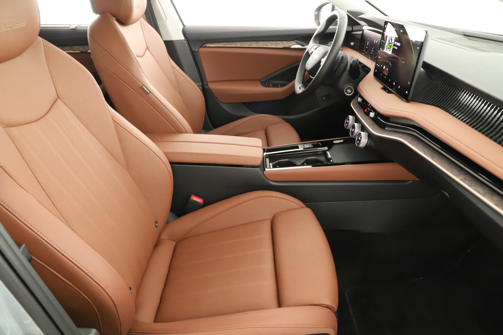 Škoda Superb - 2025