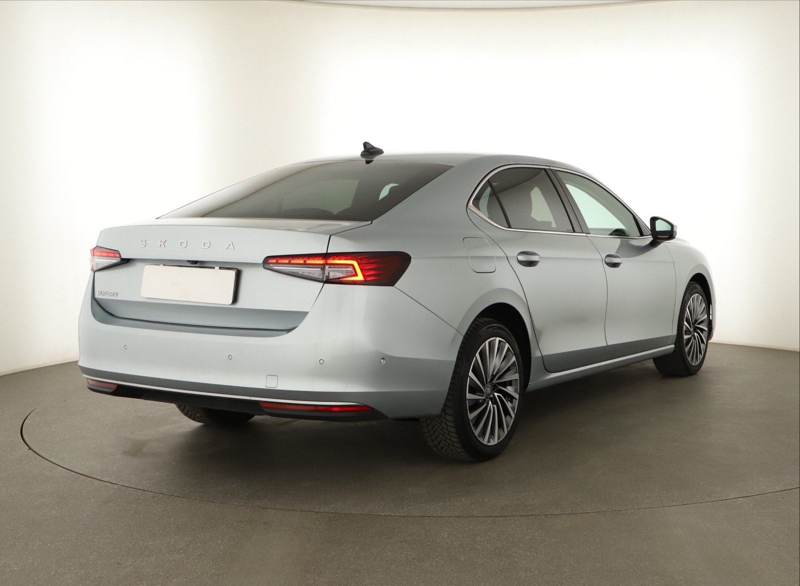 Škoda Superb - 2025