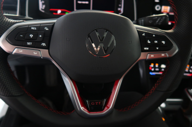 Volkswagen Polo - 2025