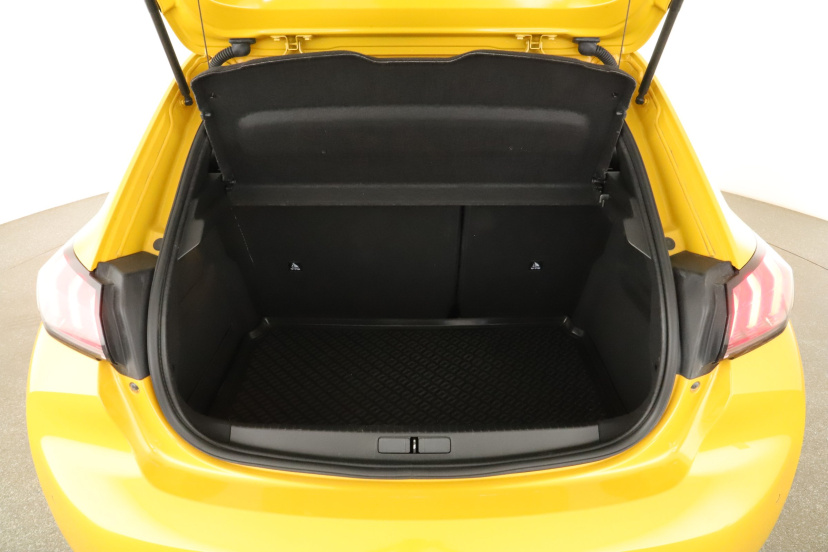 Peugeot 208, 2021