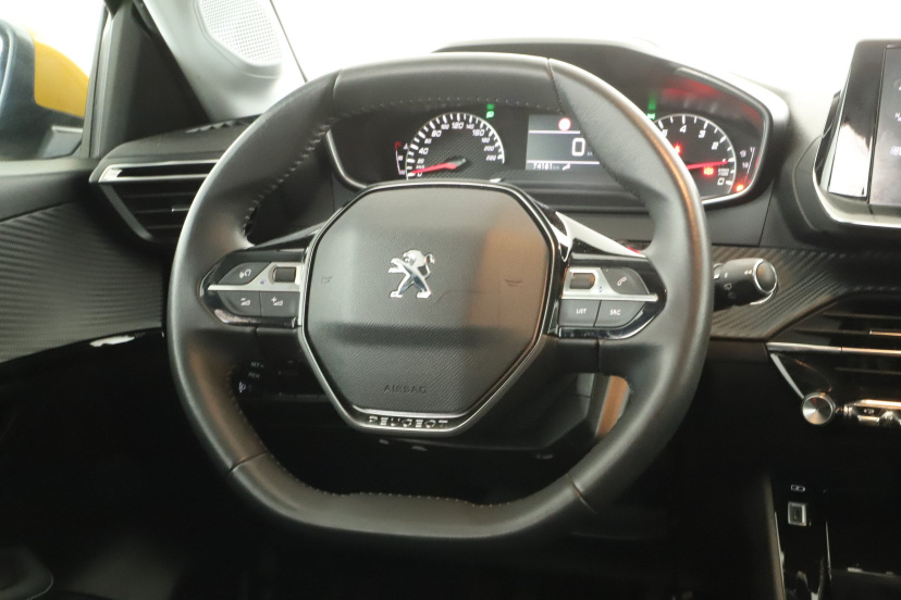 Peugeot 208, 2021