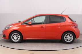 Peugeot 208 - 2016