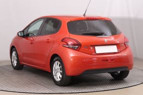 Peugeot 208 - 2016