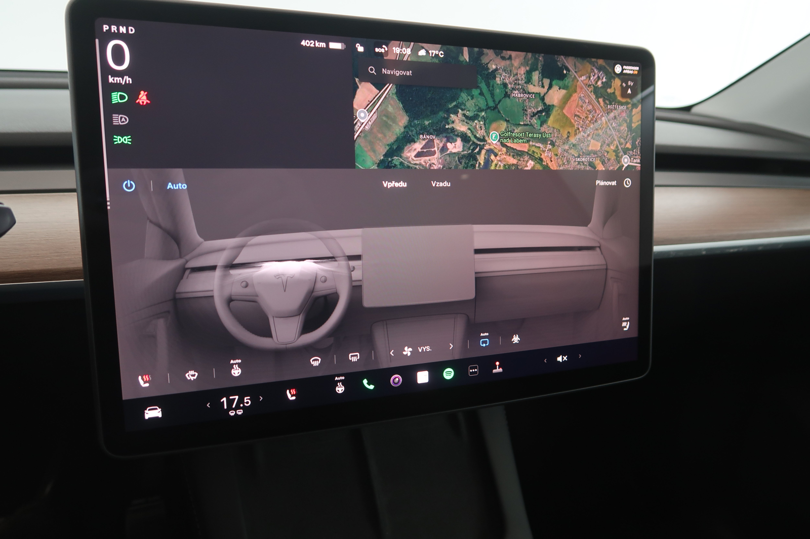 Tesla Model Y - 2023