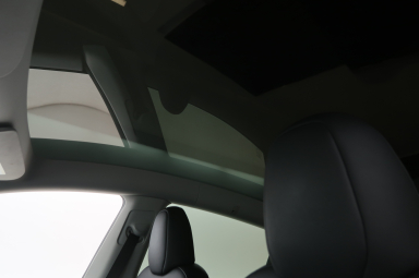 Tesla Model Y - 2023