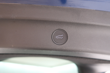 Tesla Model Y - 2023