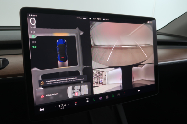 Tesla Model Y - 2023