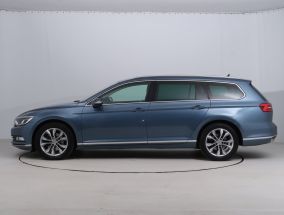 Volkswagen Passat - 2016