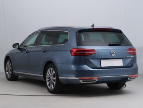 Volkswagen Passat - 2016