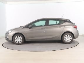 Opel Astra - 2016