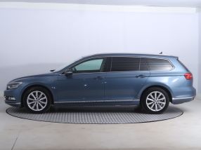 Volkswagen Passat - 2016