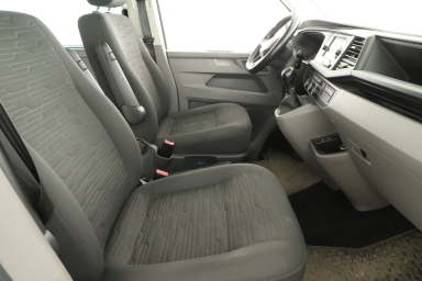 Volkswagen Caravelle - 2021
