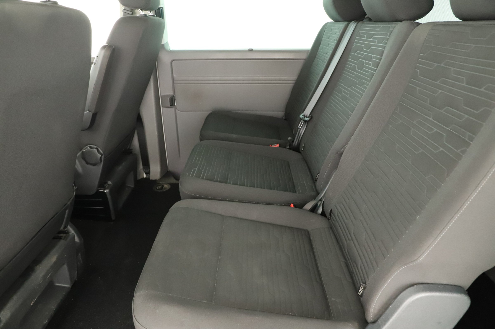 Volkswagen Caravelle - 2021