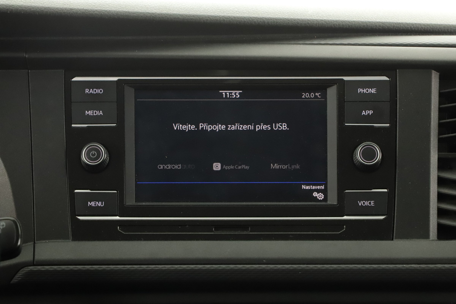 Volkswagen Caravelle - 2021