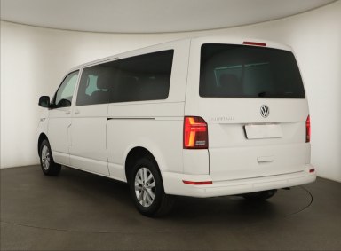 Volkswagen Caravelle - 2021