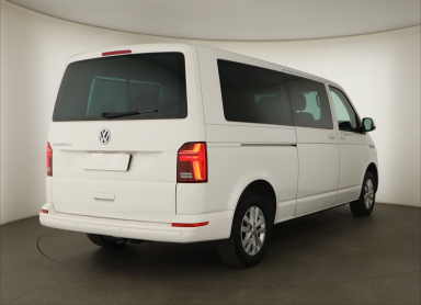 Volkswagen Caravelle - 2021