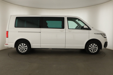 Volkswagen Caravelle - 2021