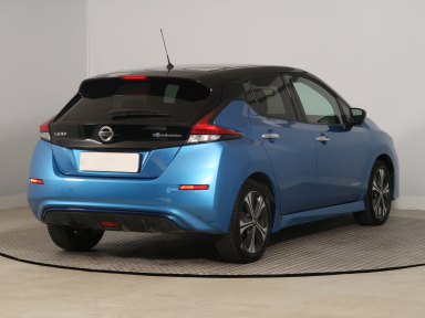 Nissan Leaf - 2022