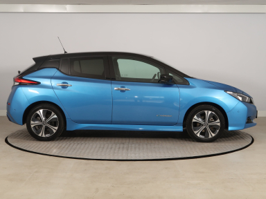Nissan Leaf - 2022
