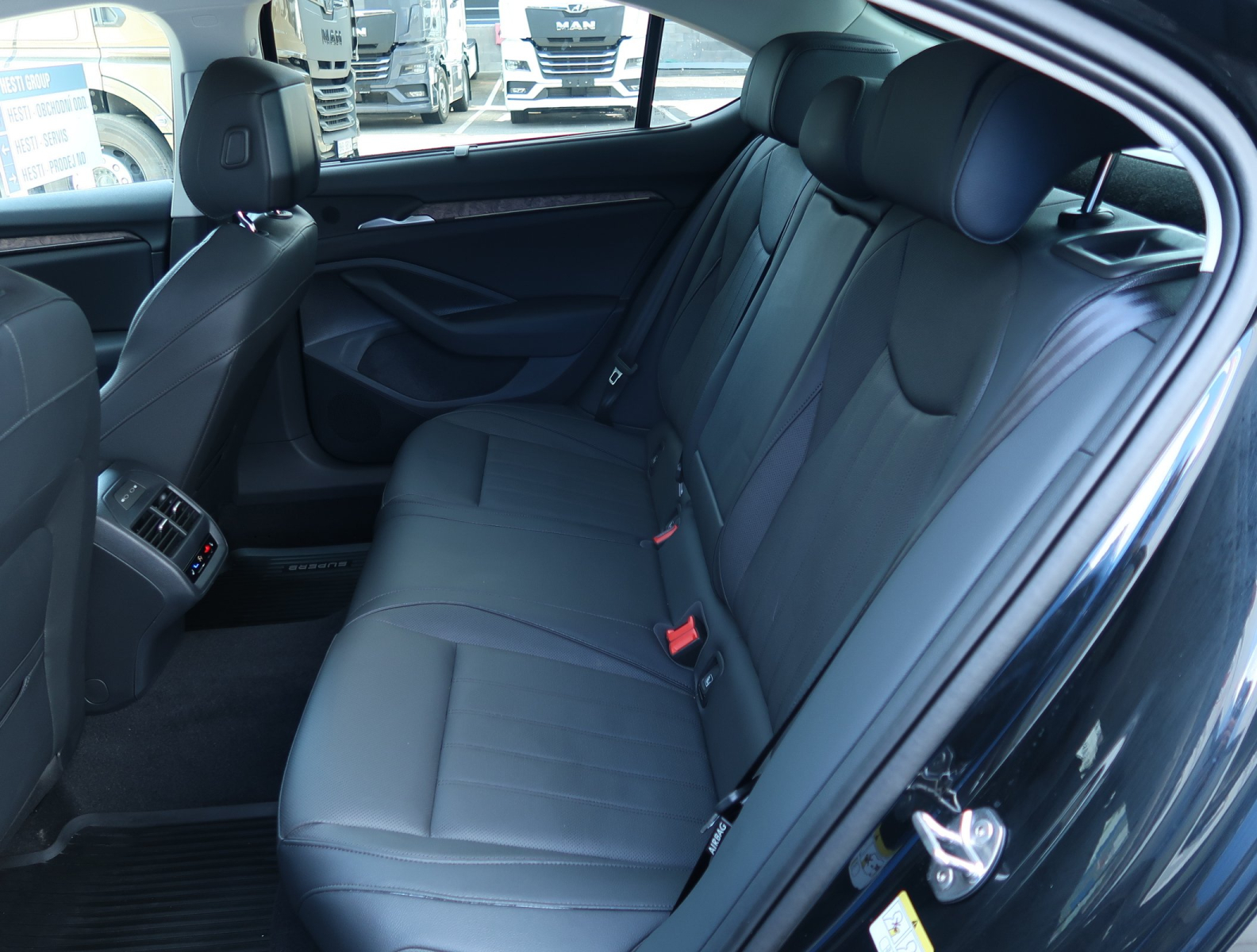 Škoda Superb - 2024