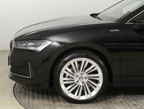 Škoda Superb - 2024
