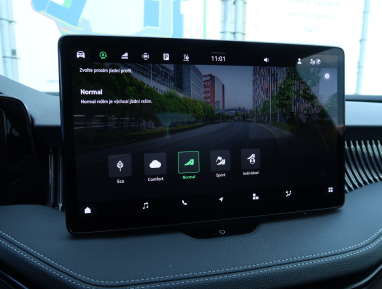 Škoda Superb - 2024