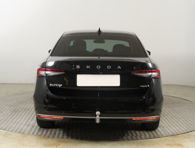 Škoda Superb - 2024