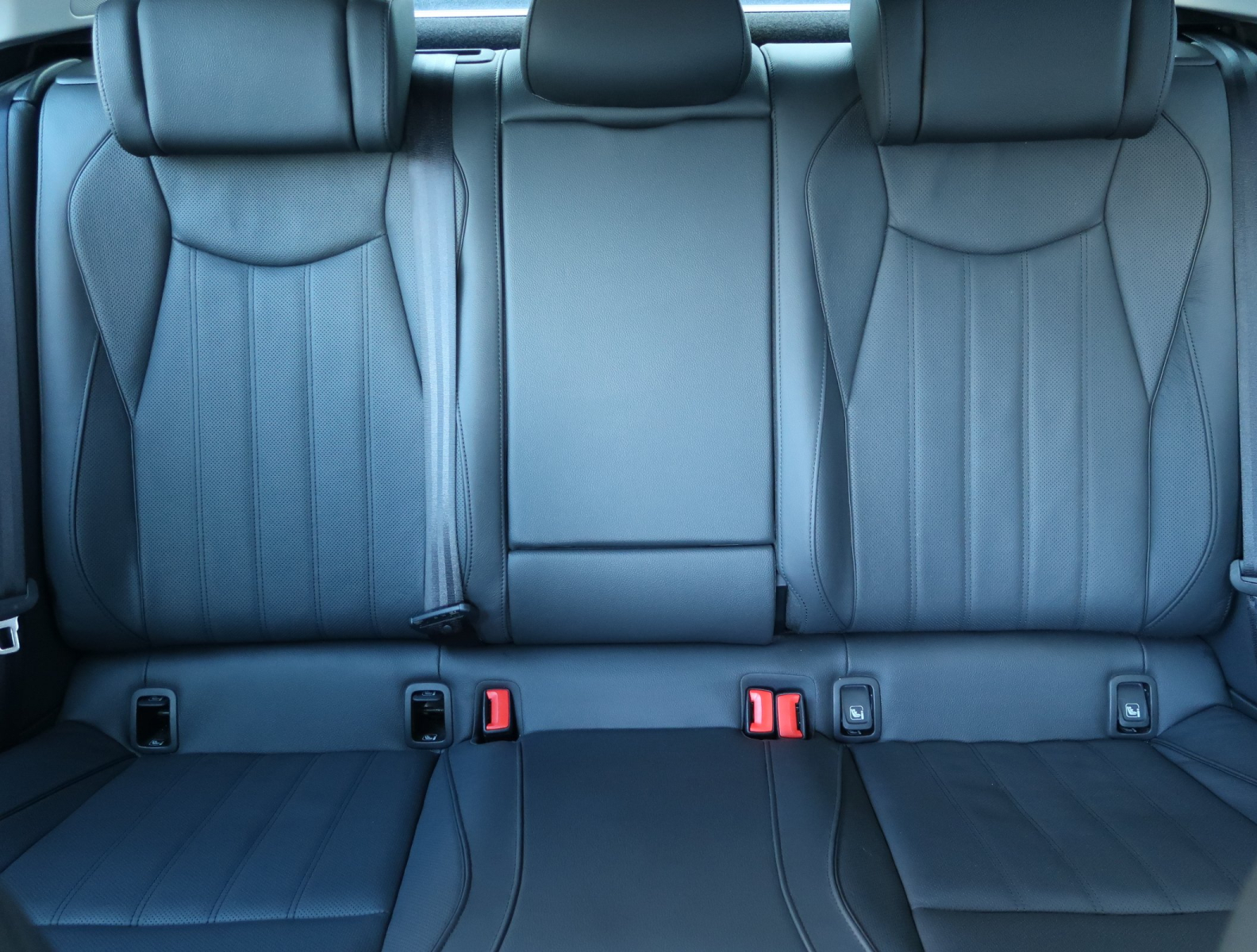 Škoda Superb - 2024